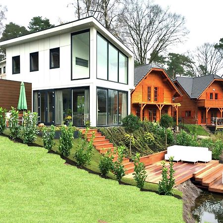 Modern holiday home near Brunssummerheide エクステリア 写真